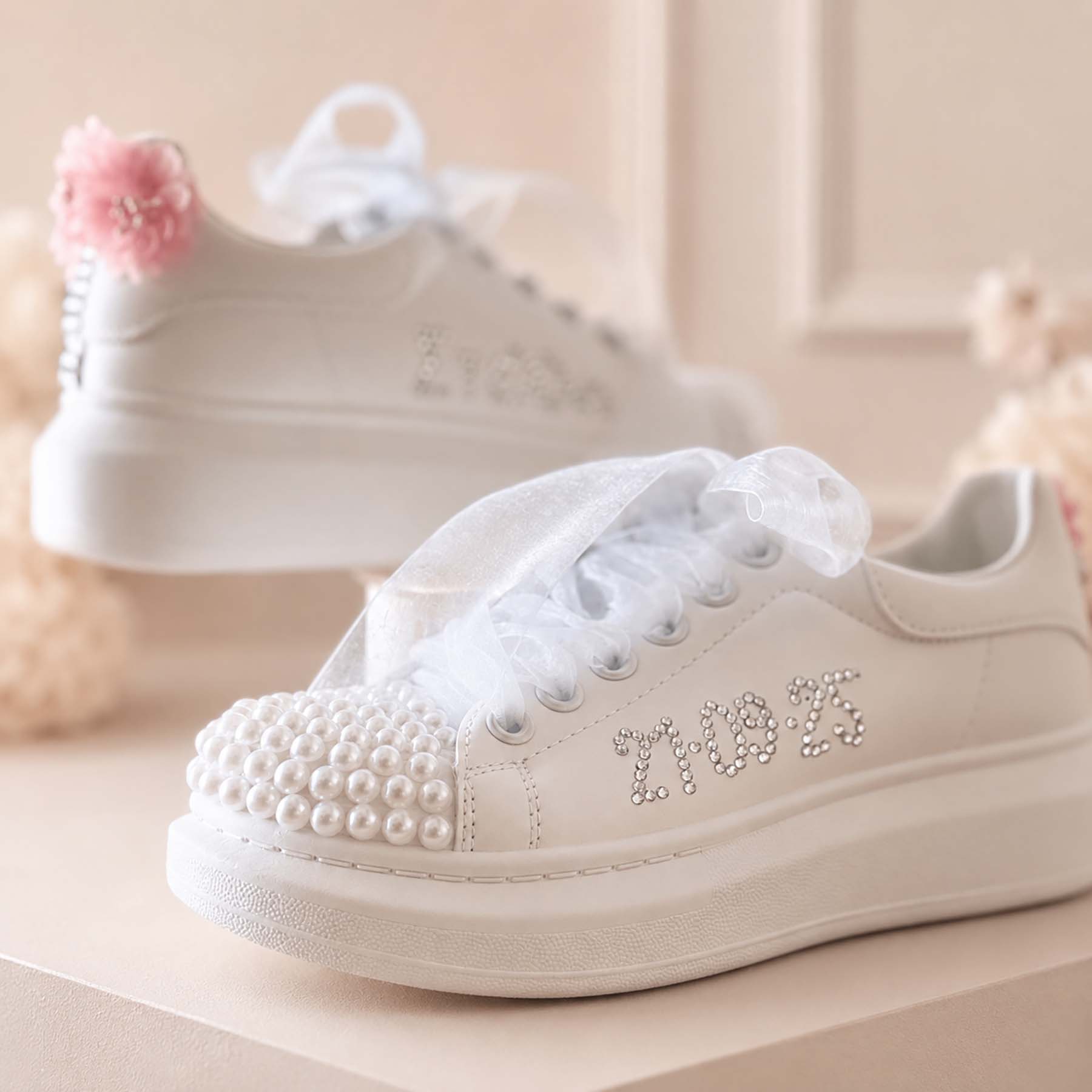 Custom Sneakers βάπτισης με ημερομηνία & όνομα - Image 2