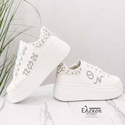 Νυφικά Sneakers δίσολα – Pearl & strass Edition