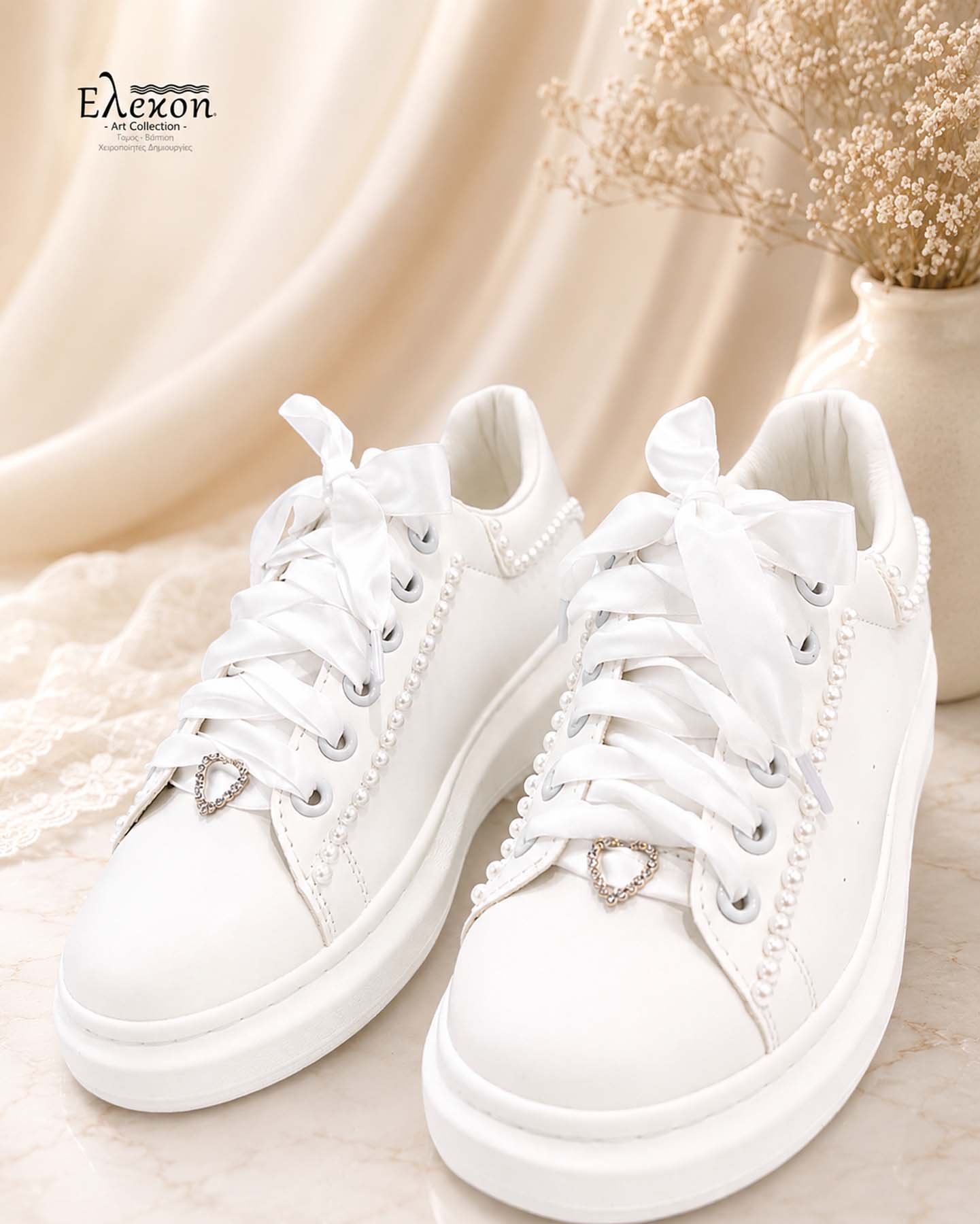 Λευκά custom sneakers για νύφη | Minimal Bride - Image 4