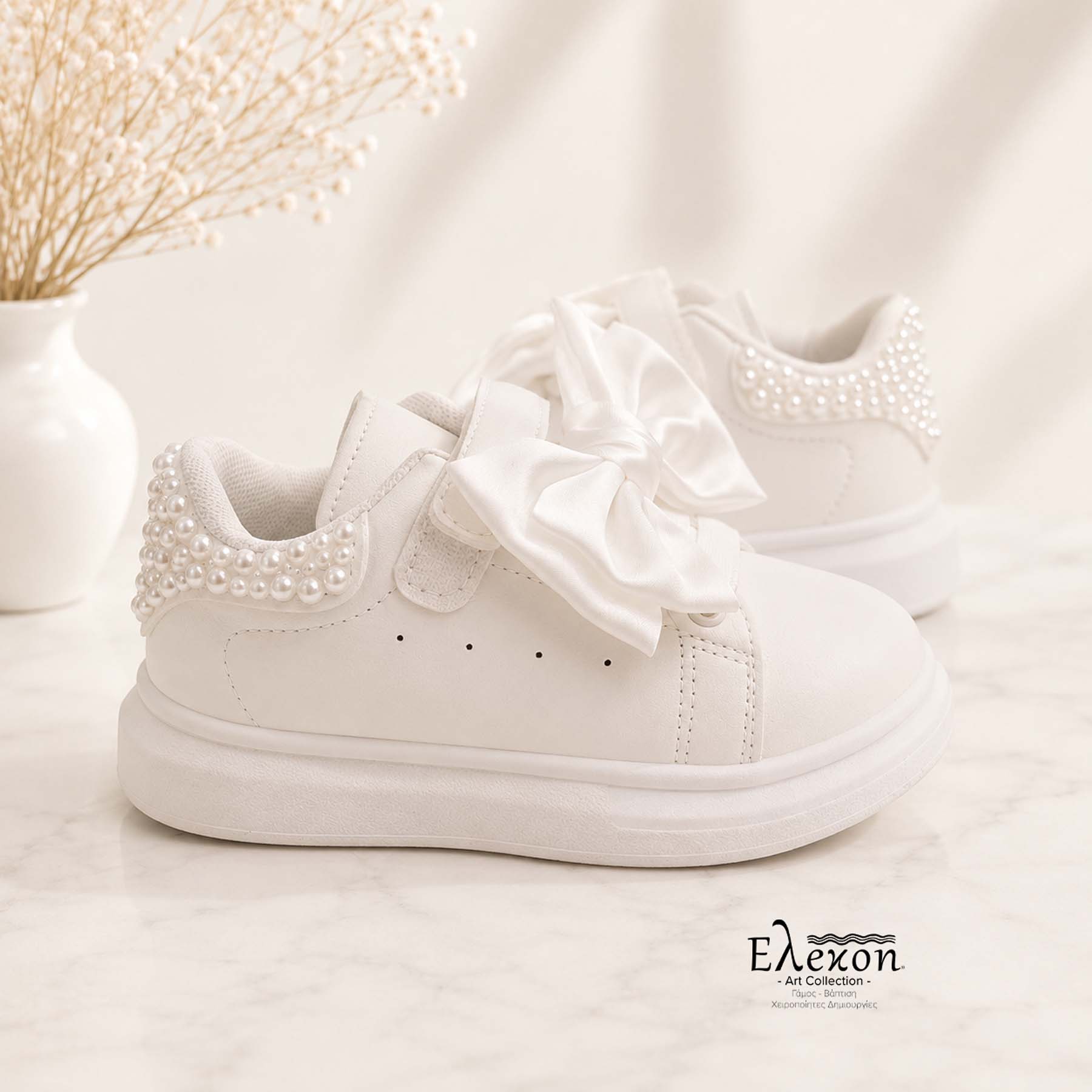 Παιδικά Sneakers – Λευκά με Πέρλες και φιόγκο - Image 2